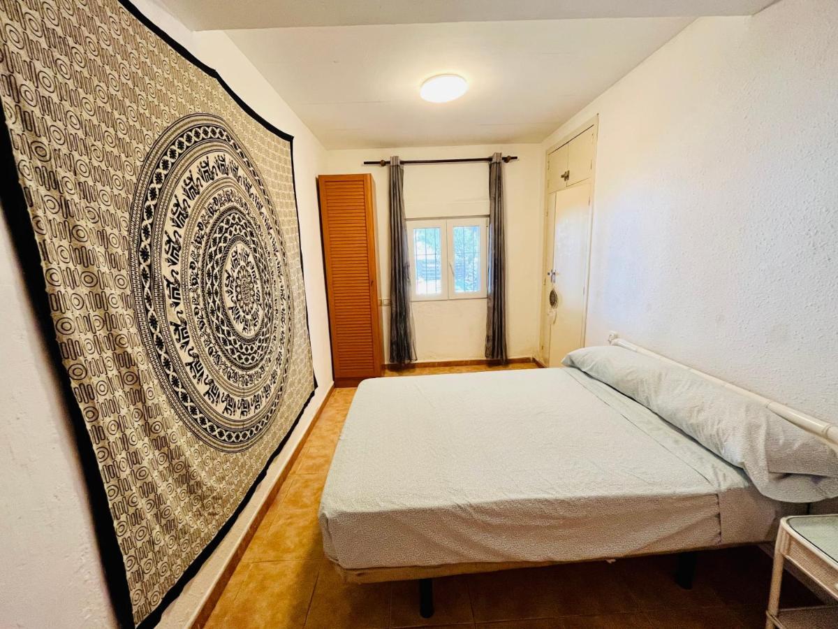 Estudio Adosado Acogedor Con Jardin, Barbacoa Y Parking Privado Аликанте Екстериор снимка