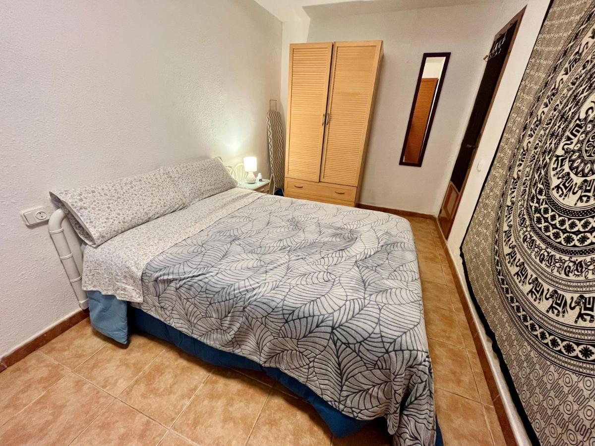 Estudio Adosado Acogedor Con Jardin, Barbacoa Y Parking Privado Аликанте Екстериор снимка